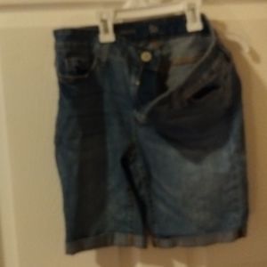 So shorts sz9